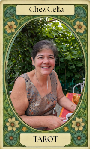 Photo de Célia au jardin des tarots